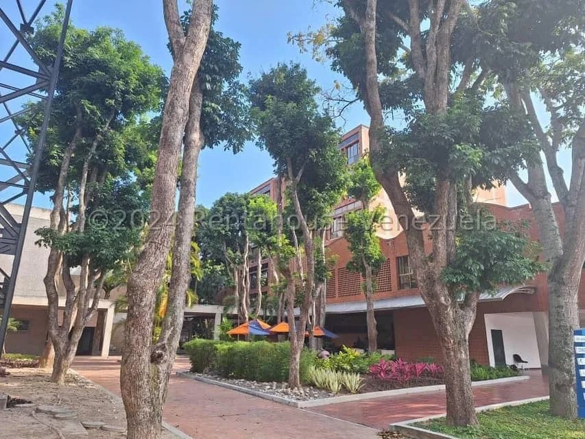 Comercial (Oficina) en Alquiler en Terrazas del Avila, Distrito Metropolitano