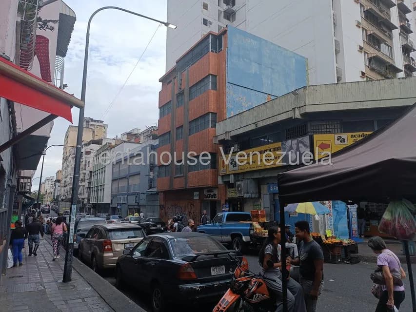 Comercial (Edificio) en Alquiler en Parroquia La Candelaria, Distrito Metropolitano
