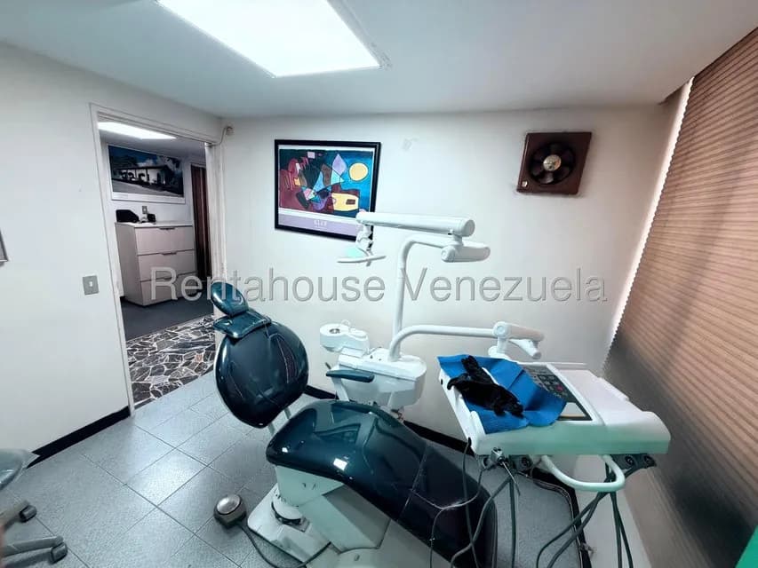 Comercial (Consultorio Medico) en Alquiler en El Marques, Distrito Metropolitano