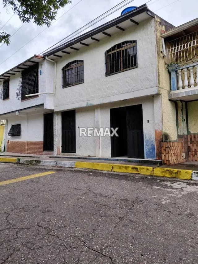 APARTAMENTO TIPO ESTUDIO EN ALQUILER