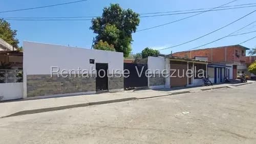 Oportunidad De Inversión Se Vende Potencial Terreno De 468 Mts2 En Zona Centrica (alayón) Cerca A Av. Mariño, Maracay 26-12458 Hc