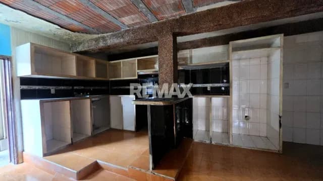 Se vende casa urbanización baraure