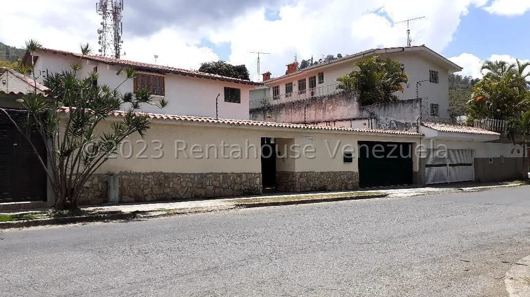 Casa (Multipes Niveles) en Venta en Sorocaima, Distrito Metropolitano
