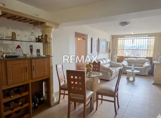 Apartamento en Venta en Parque Carabobo