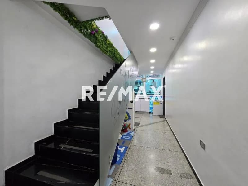 Venta locales comerciales Centro Profesional Cagua