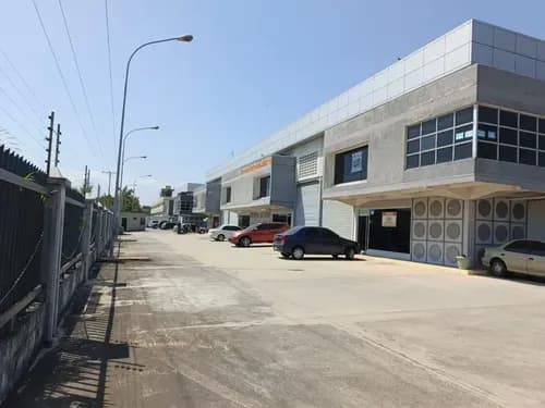 Dionettsy Rivero Vende Galpón Industrial Zona Castillito San Diego Carabobo
