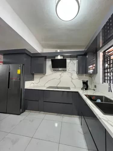 Moderna Casa En Venta En Las Quintas De Naguanagua Ls