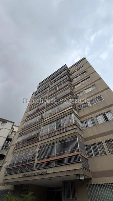 Apartamento (1 Nivel) en Venta en El Marques, Distrito Metropolitano