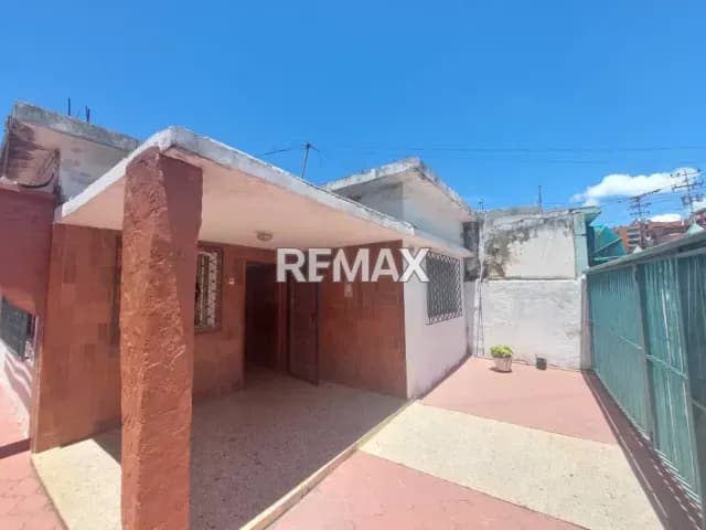 Inmueble para remodelación en venta