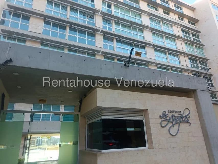Apartamento (1 Nivel) en Alquiler en Lomas de Las Mercedes, Distrito Metropolitano