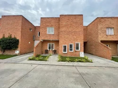 Town House En San Diego Conj. Es. Valle Vajegreda Con 163mtrs2 De Terreno Mg 32