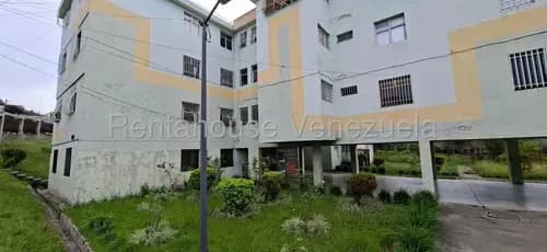 Alquiler Apartamento En Planta Baja Con Estratégica Ubicación En Los Sauzales Merida # 26-20967 Aa
