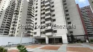 Apartamento Amoblado En Venta, Parque Caracas, Frente Al Sambil La Candelaria