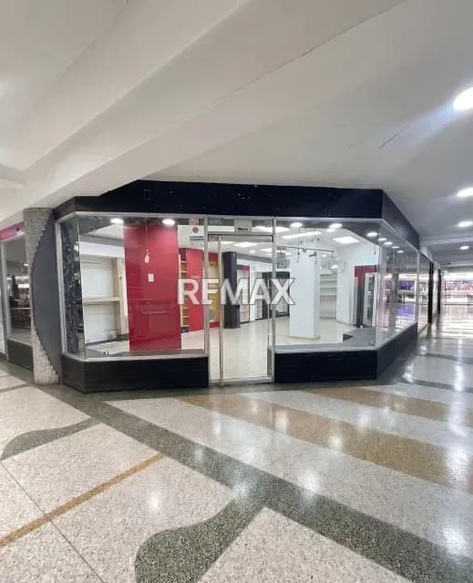 LOCAL COMERCIAL EN ALQUILER