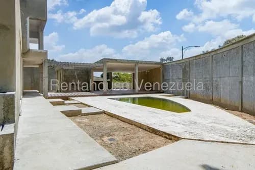 Rah Chacao Vende Casa Prados Del Este 26-11678