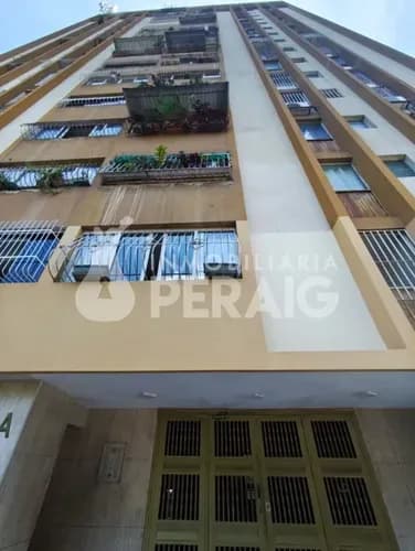 Venta/apto/ Paraiso/ 122m2/ 4h/ 3b/ 2pe Ref 125,000.00 Yo