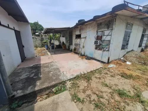 Ec Vende Terreno Con Potencial Para Galpón Santa Rosa