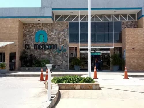 Local Comercial En Venta En C.c. Mercado La Isla ,porlamar