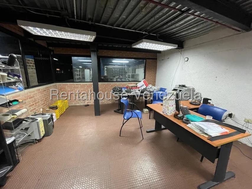 Comercial (Galpon - Deposito) en Alquiler en Boleita Sur, Distrito Metropolitano