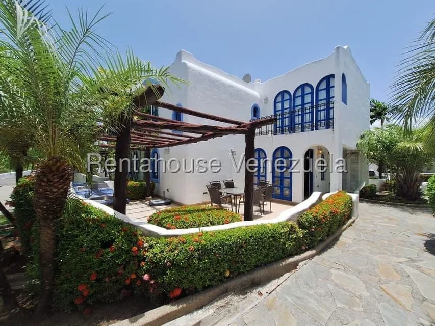 Casa (Duplex) en Venta en Puerto Encantado, Miranda