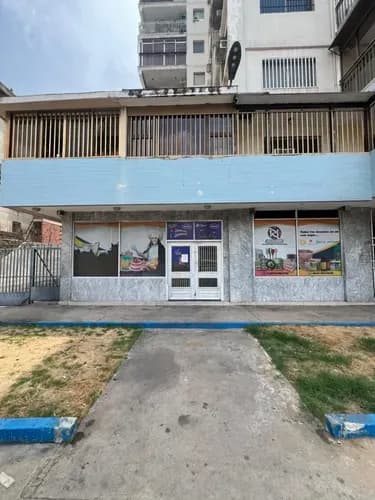 Home24 Bahia Ofrece En Venta Local Av 5 De Julio, En Av. Bolivar De Puerto La Cruz Ubicación Estratégica Comercial Edo. Anzoategui