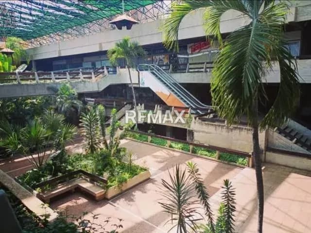 Local en Centro Comercial Costa Verde. Bella Vista