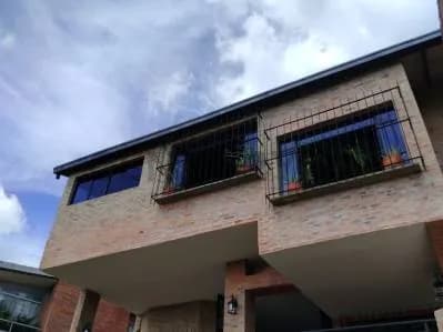 Casa en Venta en Caicaguana. Municipio el Hatillo-Caracas