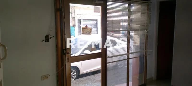 Más que local,un centro d Oportunidades. ¡Tu negocio en la zona de Oro!