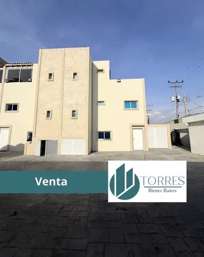 Tonwhouse En Venta Lecheria