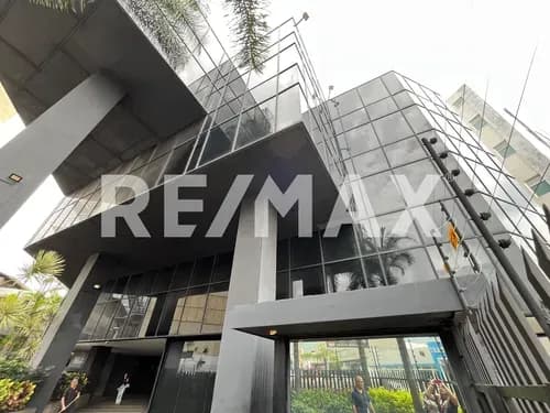 Se Vende Oficina En Los Ruices Av Principal