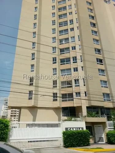Apartamento En Alquiler En Sector Bellas Artes, Edificio Camila, Planta Eléctrica Em