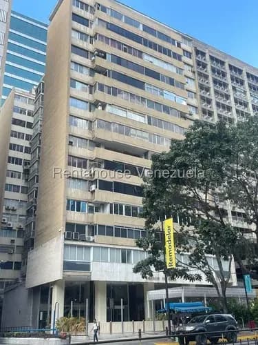Excelente Oficina En Alquiler En El Rosal Mls #26-20293