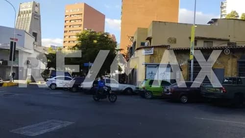 Se Vende Fondo De Comercio En La Av Casanova Sabana Grande