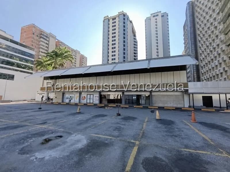 Comercial (Local Comercial) en Alquiler en El Recreo, Distrito Metropolitano