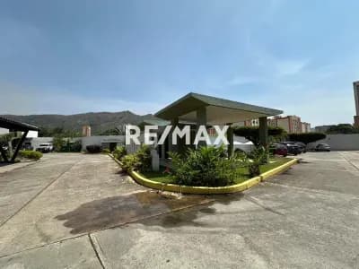 Res. Rincon Garden Town House de esquina remodelado