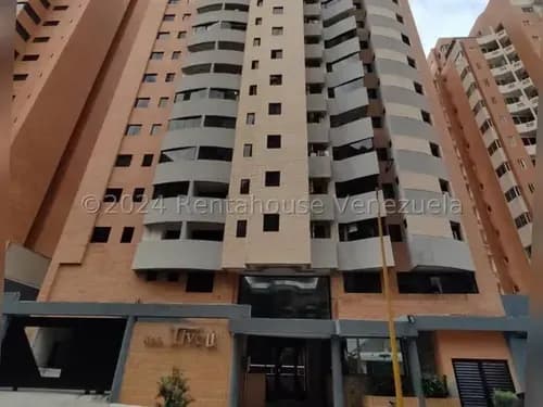Yonny Silva Rentahouse Vende Exclusivo Penthouse En La Trigaleña Valencia Rcys 26-2912