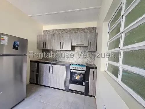 Anexo Tipo Estudio En Alquiler Cerca Del Mercado Viejo De Coro # 26-10918