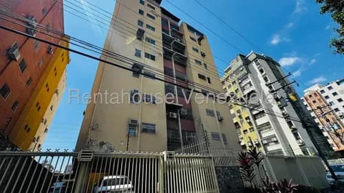 Ecl Apartamento Obra Gris El Bosque Zona Norte Maracay 26-14448
