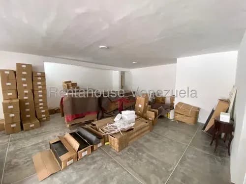 Inmuebles Milagros Nazareth Local En Alquiler En Barquisimeto Lara Av Los Leones Zona Este Los Libertadores. Codigo Del Inmueble 26-19186 Economica Comercial Economico