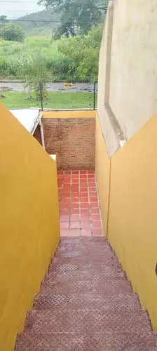 Se Vende Town House En Naguanagua Am06