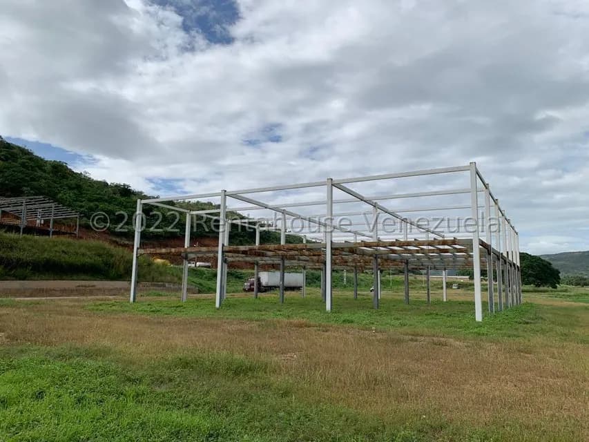 Terreno (Comercial) en Venta en Bella Vista, Aragua