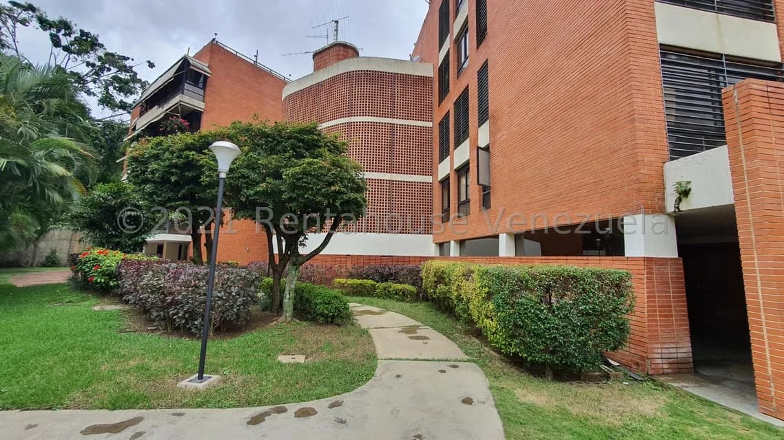 Apartamento (Duplex) en Venta en Los Naranjos de Las Mercedes, Distrito Metropolitano