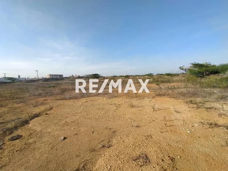TERRENO EN VENTA, PUERTA MARAVEN