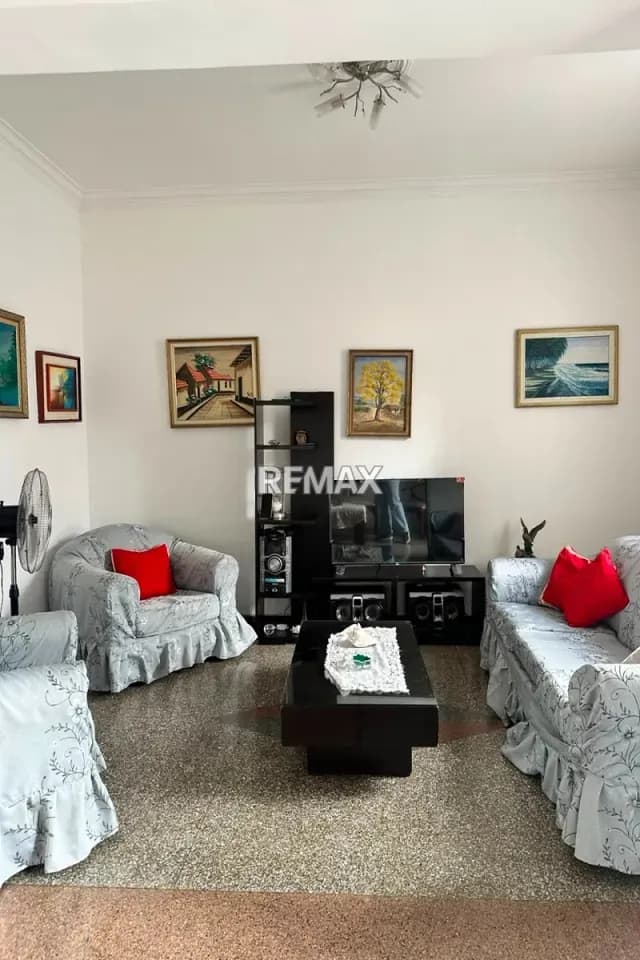 Venta de Casa Av. Andrés Bello