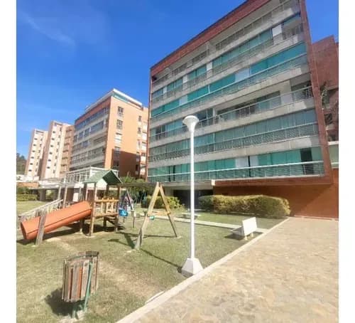 Se Alquila Apto De 134 Mts Solar Del Hatillo 2h/3b/2e/2m