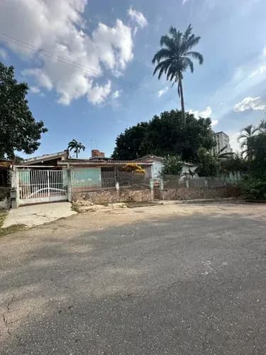 Momentum Vende Casa En Lomas Del Este Valencia Edo Carabobo.