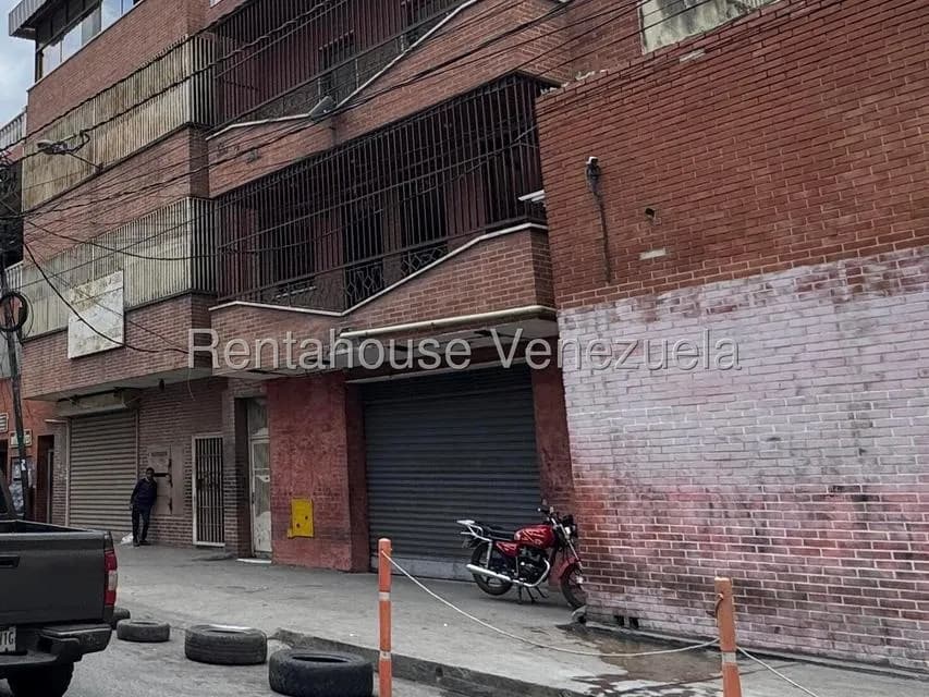 Comercial (Local Comercial) en Alquiler en Catia, Distrito Metropolitano