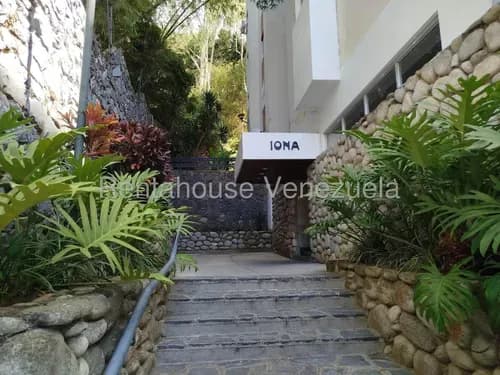 Ng 26-15469 Apartamento En Venta Sebucán. Espacioso Ph Dúplex Vista Panorámica De La Ciudad