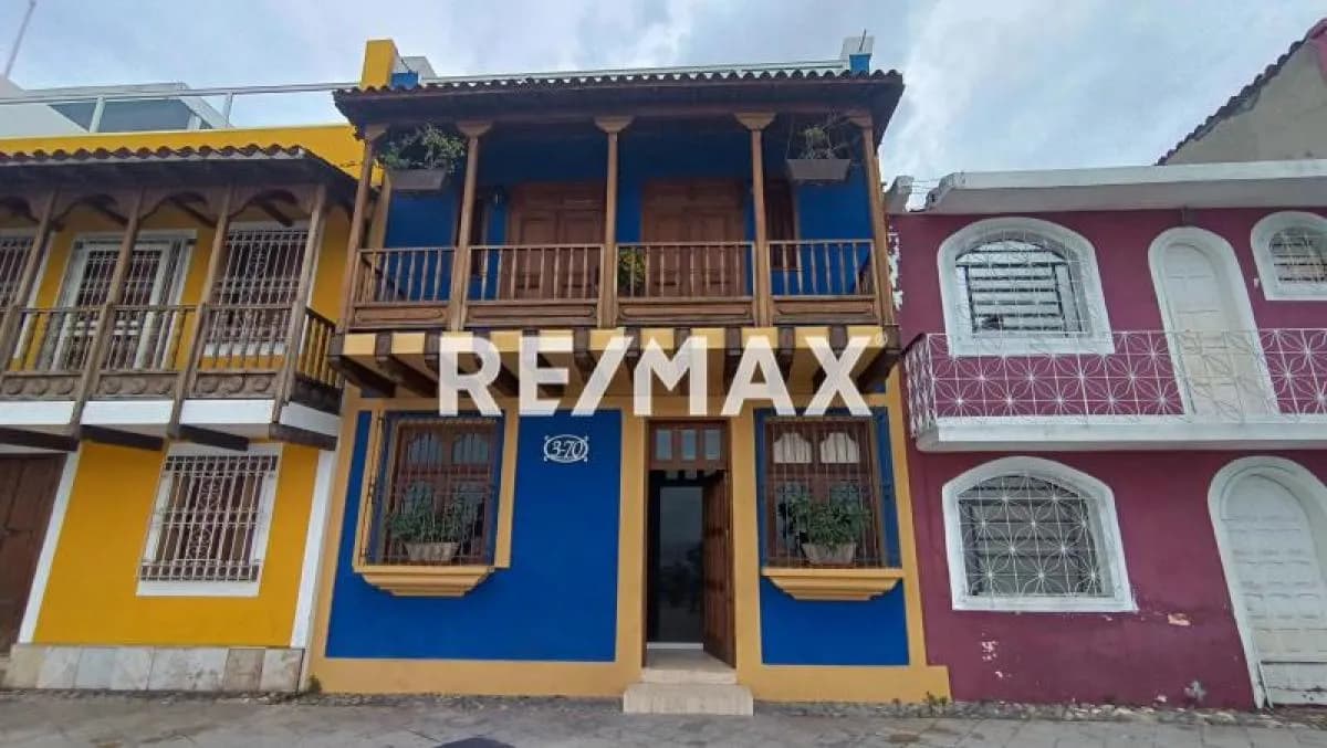 Venta Casa comercial, en malecón de Puerto Cabello, EDO. Carabobo. 245m2