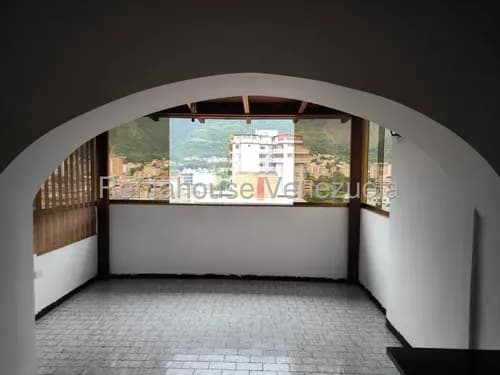 Apartamento En Venta En La Urbina Caracas